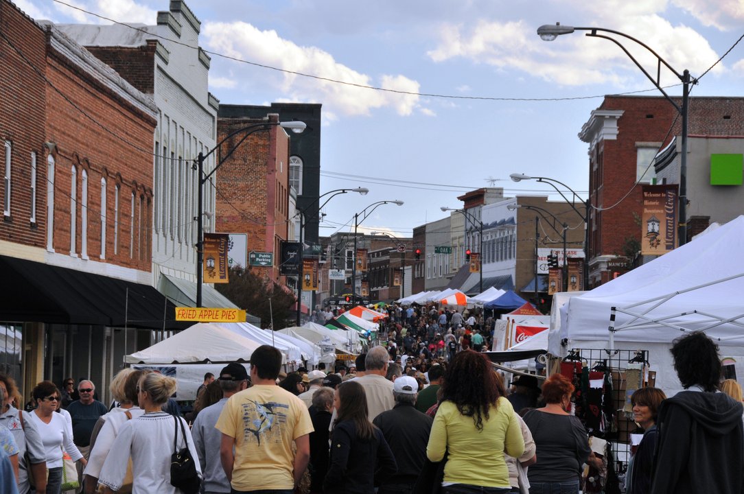 Autumn Leaves Festival in Downtown Mount Airy Oct. 1012 Mayberry, NC